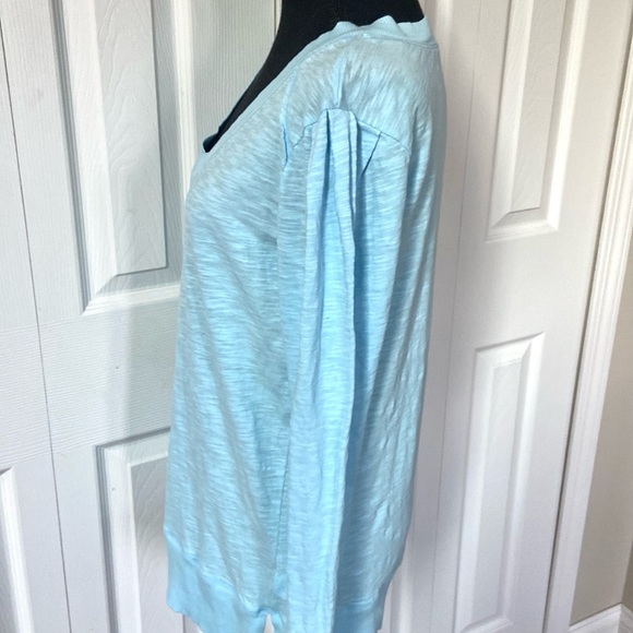 Mododoc V-Neck Sweater - Picture 11 of 16